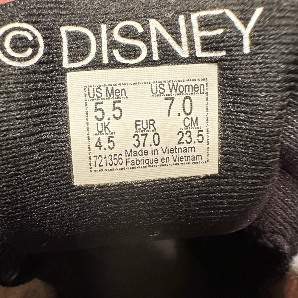 VANS X Disney UltraRange Mickey Mouse Shoes Womens 7  Mens 5.5 - Picture 7 of 7